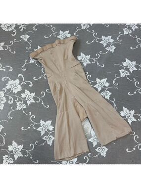 Spanx Shapewear Shorts Nude Sz B